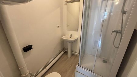 Location Appartement 2 pièces 30m² CLERMONT FERRAND 63000 - Photo 3