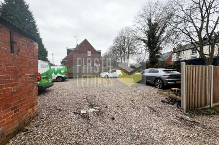 Leicester Road, Kibworth Harcourt, Leicester, LE8 - Photo 3