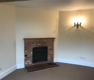 2 bedroom detached house to rent - Photo 2