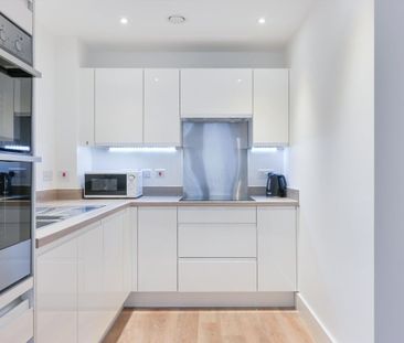 One bedroom flat in the heart of Guildford, GU1. - Photo 6