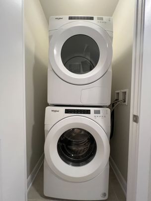 For Lease - 3220 William Coltson Avenue Unit# 1603, Oakville, Ontario - Photo 1