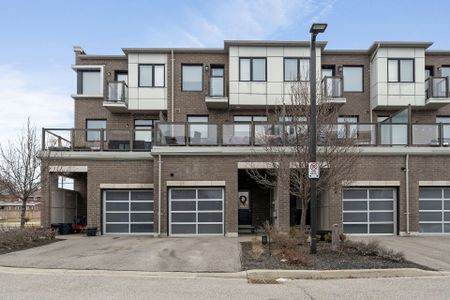 For Lease - 8208 Pine Valley Drive, Vaughan, Ontario - Photo 4