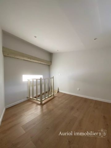 Location Appartement 46m² AURIOL 13390 - Photo 2