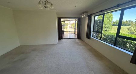 Sunny, Low-Maintenance Home in a Prime Tahunanui Location - Photo 3