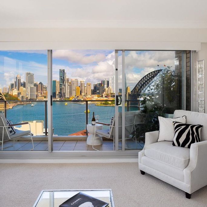 Exquisite Living with Unmatched Views of Sydney Harbour - Photo 1