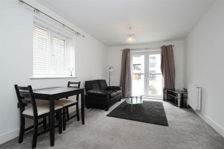 1 bedroom apartment to rent - Photo 2