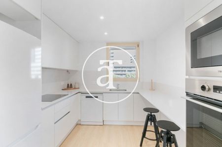 2-bedroom apartment for rent with study and balcony in Badalona - Foto 3