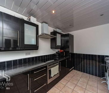 Bridge Court, Saltcotes Road, Lytham St. Annes, Lancashire, FY8 - Photo 5