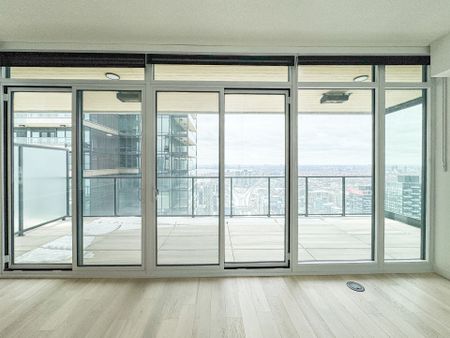 For Lease - 1 Concord City Place Way Unit# 6808, Toronto, Ontario - Photo 3