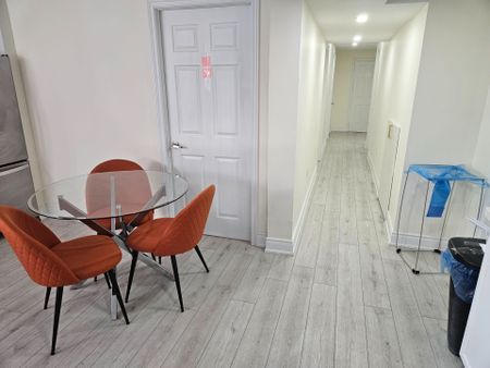 For Lease - 1460 White Oaks Boulevard Unit# Bsmt, Oakville, Ontario - Photo 2