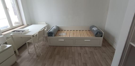 Location Appartement 1 pièce 21m² - Photo 2