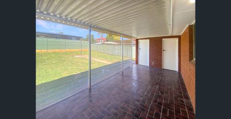 Family Comfort in a Prime Greystanes Location - Photo 5