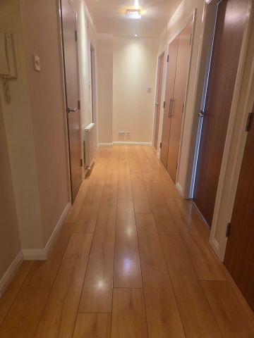2 Bed Flat, Portland Row, EH6 - Photo 4