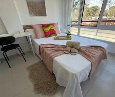 Calle de Amposta, Madrid, Community of Madrid 28037 - Photo 2