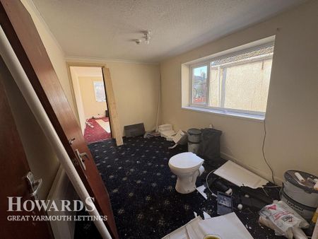 1 bedroom flat to rent - Photo 4