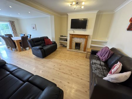 Albemarle Road, South Bank - P10013 - Photo 3