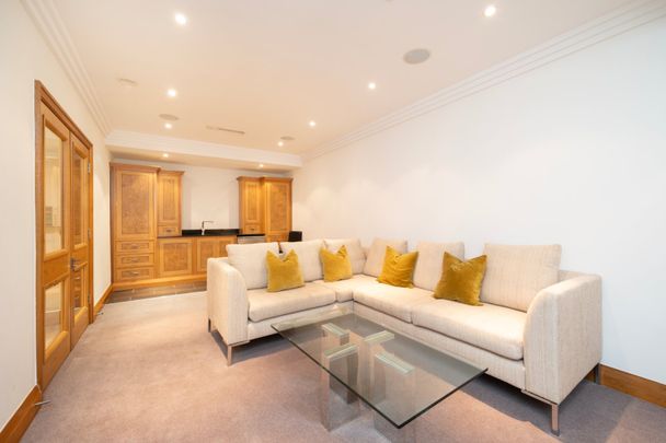 3 Bed Mews House To Rent - Photo 1
