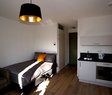 Te huur: Studio Schiedamsesingel in Rotterdam - Foto 5