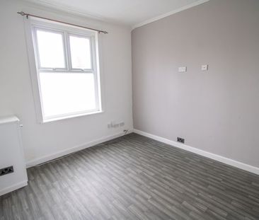 Grosvenor Street Kearsley, Bolton - Photo 5