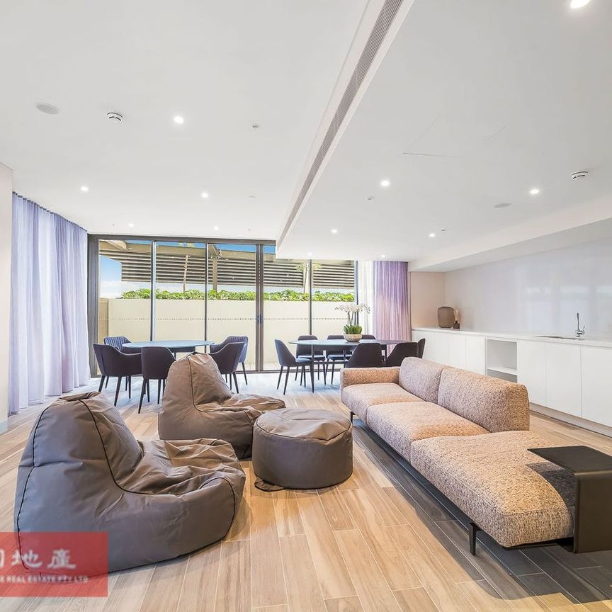 New Listing on Level16 - Photo 1