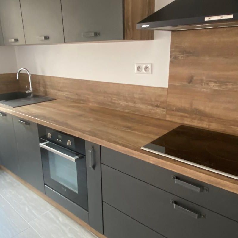 2P MEUBLE AVEC CAVE - CENTRE VILLAGE - Photo 1