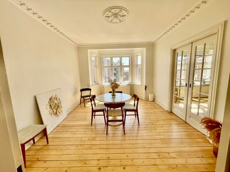 Super flot herskabelig 3-værelses lejlighed - Photo 4