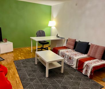 Luftskeppsgatan, Skarpnäck - Photo 1