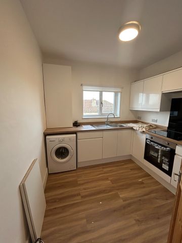 1 Bed Flat, Regent Street, NG7 - Photo 2