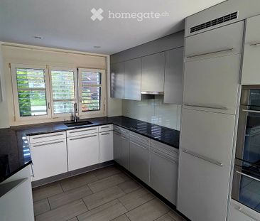 Geräumiges 6.5-Zimmer-Reiheneckhaus in ruhiger Lage in Berikon - Photo 4