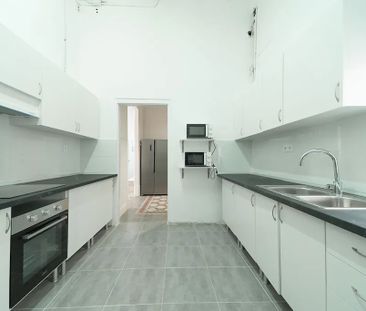 Carrer de la Unió, Barcelona, Catalonia 08001 - Photo 2