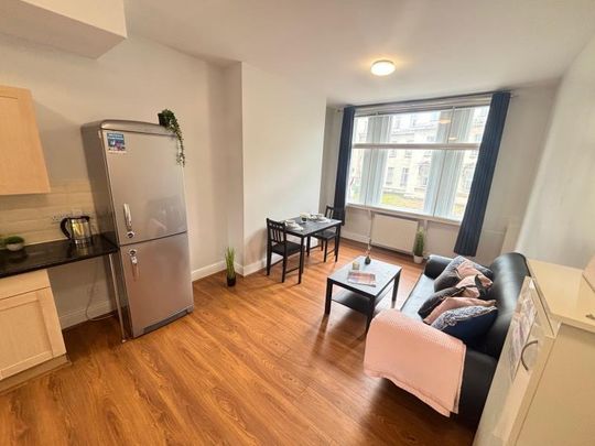 2 bedroom apartment to rent - Photo 1