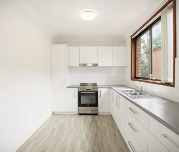 “Spacious 2 bedroom unit” - Photo 3