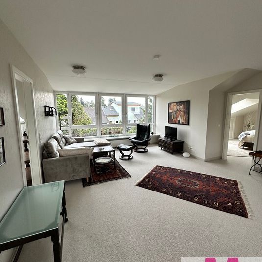 Lichtdurchflutete 3-Zimmer-Wohnung in ruhiger Lage - Photo 1