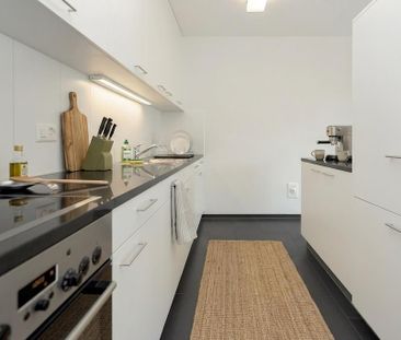 GROSSZÜGIGE WOHNUNG AN ZENTRALER LAGE - Photo 5