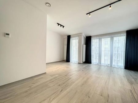Appartement te huur - Foto 2