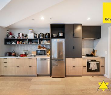 Tidy 1-Bedroom Unit in the Heart of New Lynn - Photo 1