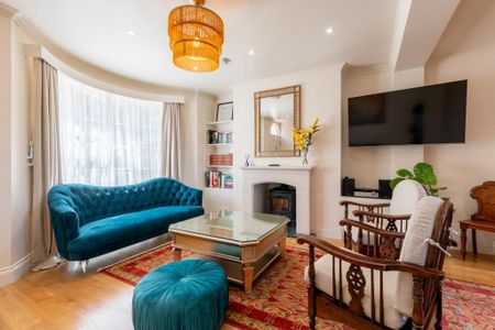 3 bedroom terraced house to rent - Photo 4
