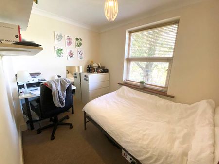5 bedroom house to rent - Photo 2