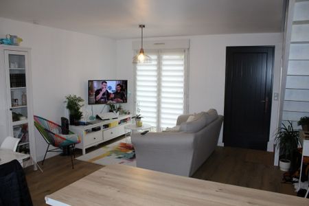 Location Maison 3 pièces 62m² - Photo 2