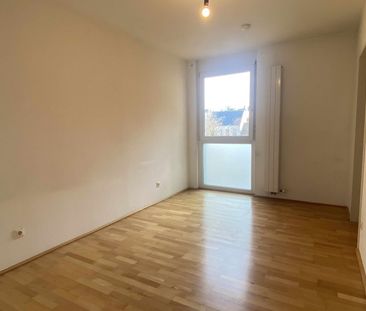 Sehr helle Mietwohnung mit Balkon - Foto 1