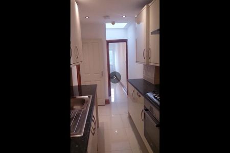 Room in a Shared House, Monks Park, HA9 - Photo 5