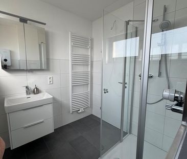 Renovierte 2 Zimmerwohnung mit Balkon am Obersee in Schildesche - Photo 1