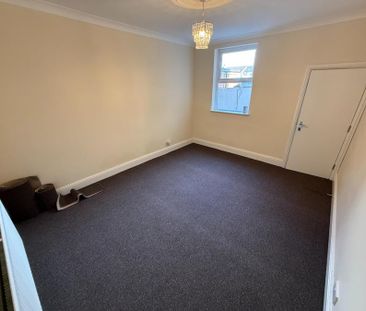 Shobnall Street, Burton-On-Trent, DE14 - Photo 5