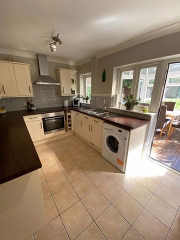 2 bedroom terraced house to rent - Photo 3