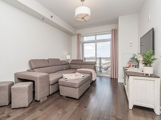 For Lease - 2486 Old Bronte Road Unit# 510, Oakville, Ontario - Photo 1