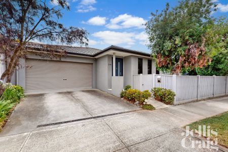 2/41 Orange Street, Bentleigh East - Photo 2