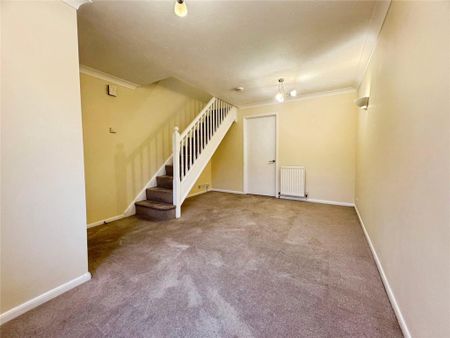 2 bedroom terraced house to rent - Photo 2