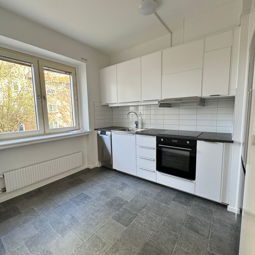 Östra Sandviksgatan, Helsingborg - Photo 1