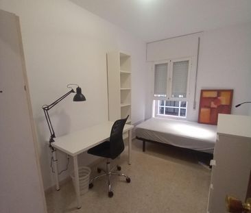 Room - Málaga (El Ejido-La Merced-La Victoria) - Foto 1