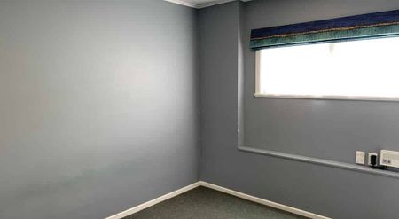 Modern, Central One bedroom Unit - Photo 5